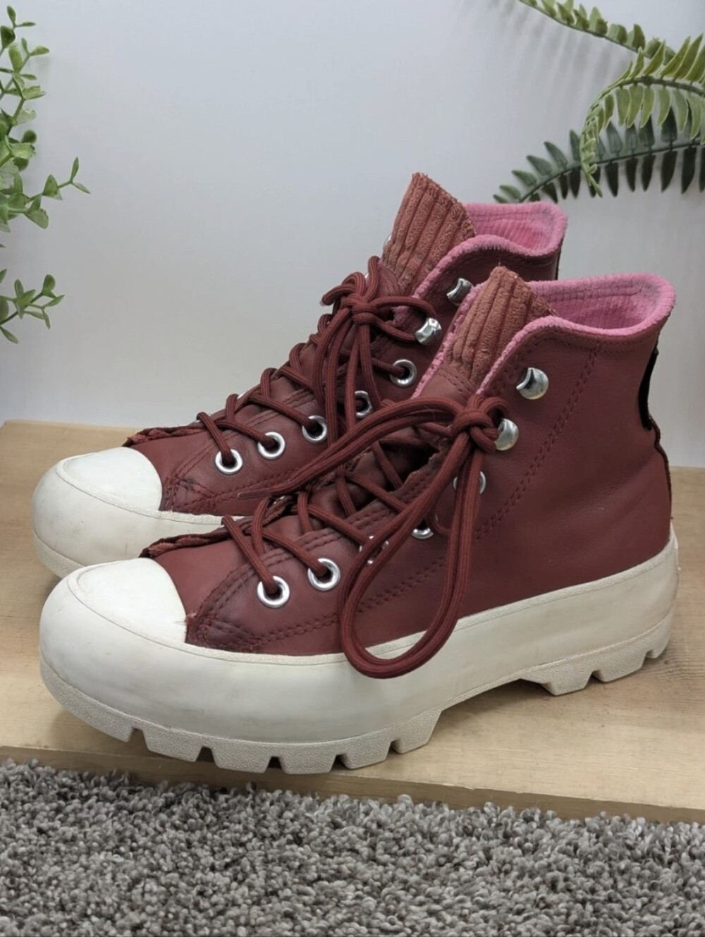 Converse All Star Mountain Club Gore-Tex Youth Sz 4 High Top Water Res. Hikers